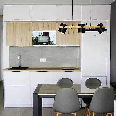 Americas Luxury Low-cost With Terrace & Views *