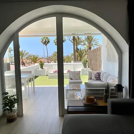 Americas Luxury Low-cost With Terrace & Views شقة *